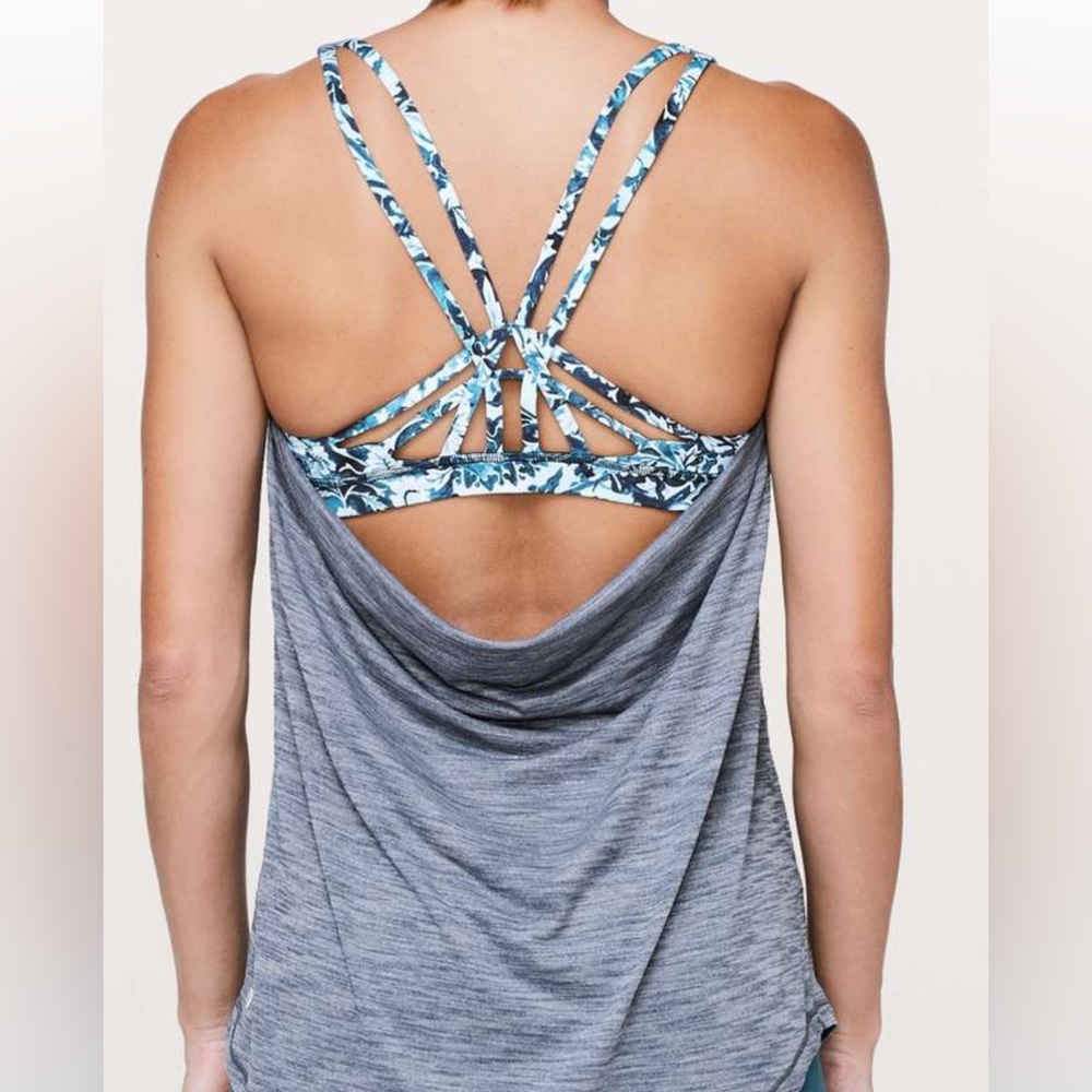 Lululemon Moment To Movement 2-In-1 Tank in Heathered Thunder Blue